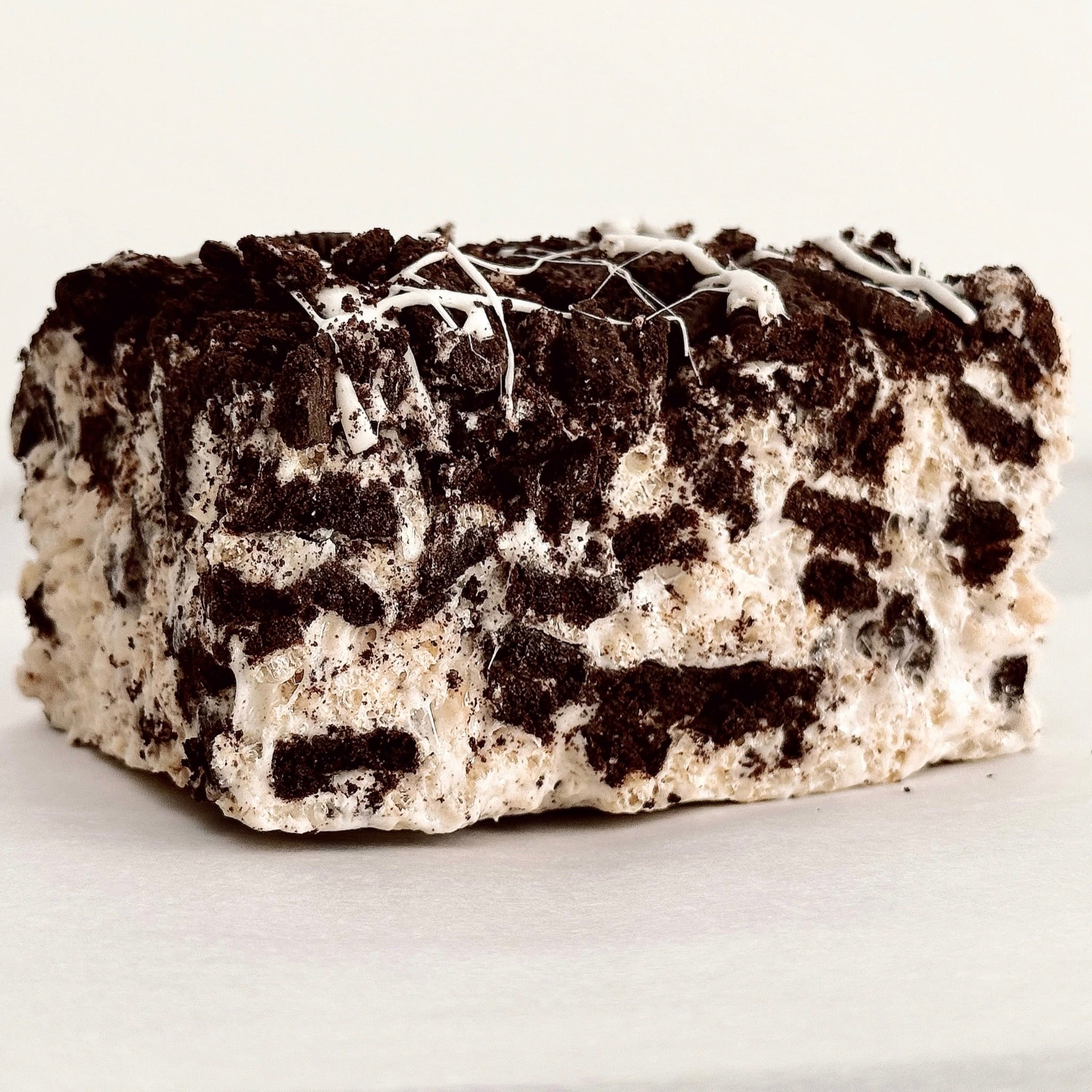 Bakery Style FAT Oreooooiest Krispies • 108 OREOS PER FULL SLAB